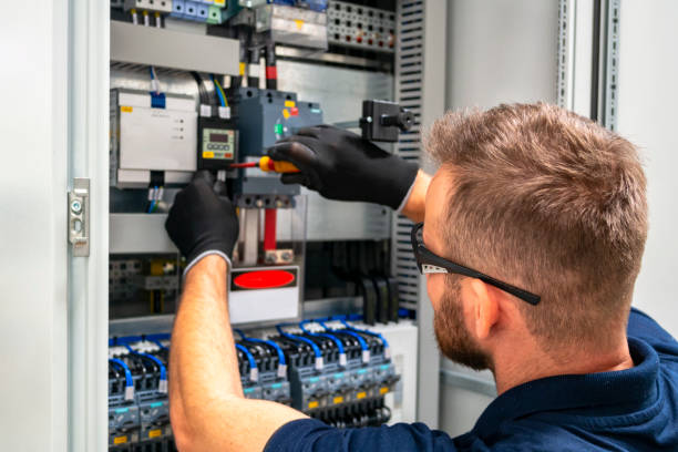 Best Affordable Emergency Electrician  in Fort Salonga, NY